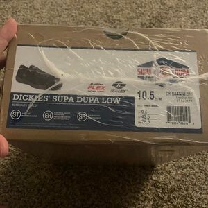 Dickies Supa Dupa Low steel toed shoes size 10.5
